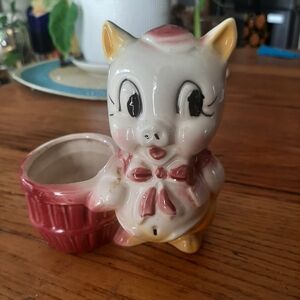 SHAWNEE POTTERY Mini Piggy Planter